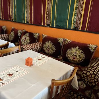Dar Tajine - cozy setting - Moroccan Near Me - Plantation, Florida Dar Tajine - cozy setting - Moroccan Near Me - Plantation, Florida