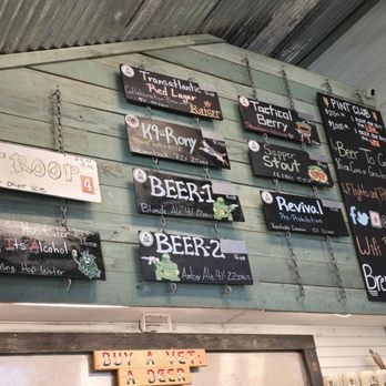 12 Fox Beer - Brewpubs Near Me - Dripping Springs, Texas
