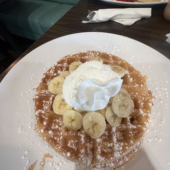 Broken Yolk Cafe - Strawberry or Banana Belgian Waffle - Breakfast & Brunch Near Me - Fullerton, California