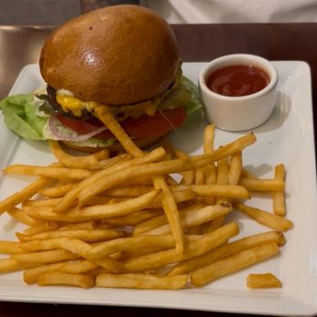 Bistro Boudin - THE BISTRO BURGER - Bakeries Near Me - San Francisco, California Bistro Boudin - THE BISTRO BURGER - Bakeries Near Me - San Francisco, California