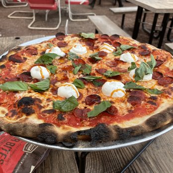 Pizza Lobo - Pizza Near Me - Chicago, Illinois Pizza Lobo - Pizza Near Me - Chicago, Illinois