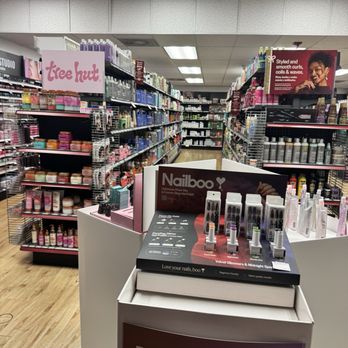 Sally Beauty - Cosmetics & Beauty Supply Near Me - Pasadena, California