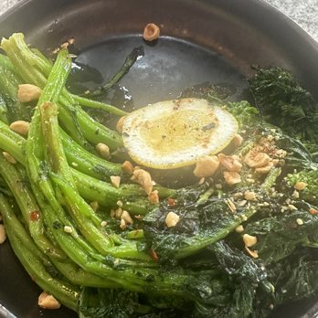 Florabella - Roasted rapini with hazelnut - Italian Near Me - Missoula, Montana Florabella - Roasted rapini with hazelnut - Italian Near Me - Missoula, Montana