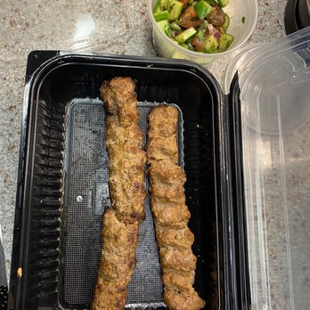 Rumi’s Kitchen - This is what $25 will get you. Missing rice. Not presentable. The skewers aren't even the same size. - Persian/Iranian Near Me - Washington, DC, District of Columbia