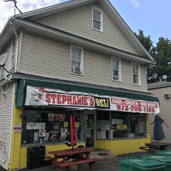 Stephanie's Deli