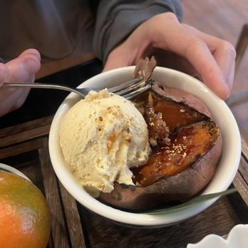 Duo Cafe - Sweet potato with ice cream - Cafes Near Me - New York, New York