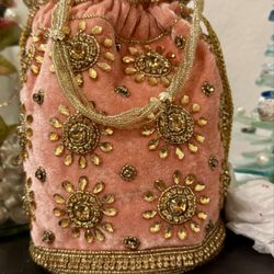 Pretty Threading - Purse