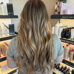 Rain Salon & Spa - Golden highlights