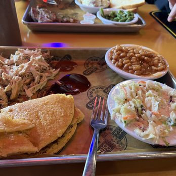 Deez Butts - Combo 1 - Barbeque Near Me - Elizabethtown, Kentucky