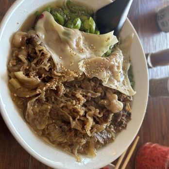 Cagami Ramen - Beef ramen with wantons - Ramen Near Me - Camarillo, California Cagami Ramen - Beef ramen with wantons - Ramen Near Me - Camarillo, California