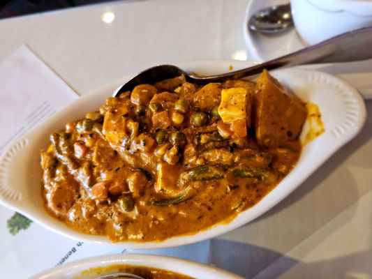 Taj Mahal Halal Indian Restaurant by null