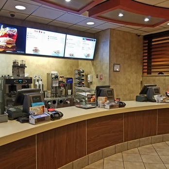 McDonald's - Nice and clean nearly 10pm - Burgers Near Me - Texas City, Texas