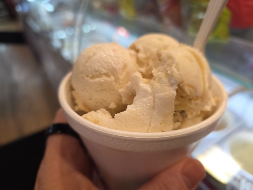 2 Scoops Ice Cream Eatery