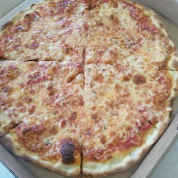 Pulcinella Pizza and Pasta - Large cheese pizza - Italian Near Me - Miami, Florida