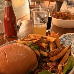 The Perch In The Pines - Amazing food, place and people.
