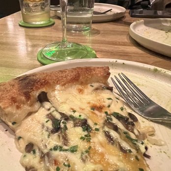 Earl Giles Distillery - Pizza was too good for us to snap a decent pic. But highly recommend A Good Trip! - Distilleries Near Me - Minneapolis, Minnesota