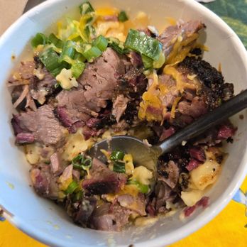 True Texas BBQ - Brisket Mac & Cheese - Barbeque Near Me - Georgetown, Texas