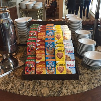 DoubleTree by Hilton Hotel Williamsburg - Cereal - Hotels Near Me - Williamsburg, Virginia DoubleTree by Hilton Hotel Williamsburg - Cereal - Hotels Near Me - Williamsburg, Virginia