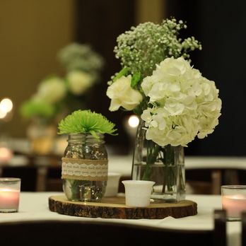 Cadeau De Fleurs - Through requests we cater to your special events too! Send us your vision and what your budget is and we do the rest. - Florists Near Me Cadeau De Fleurs - Through requests we cater to your special events too! Send us your vision and what your budget is and we do the rest. - Florists Near Me