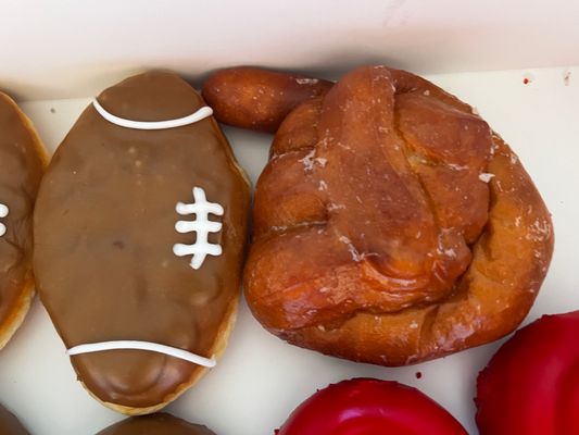Pinkbox Doughnuts by null