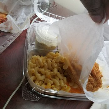 Triangle Deli - Mac n Cheese - so yummy! - Soul Food Near Me - New Orleans, Louisiana Triangle Deli - Mac n Cheese - so yummy! - Soul Food Near Me - New Orleans, Louisiana