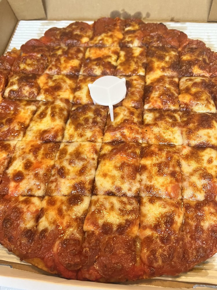 CASSANO’S THE PIZZA KING 12 Reviews 4429 State Rte 725, Bellbrook