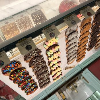 Wonderen Stroopwafels - Desserts Near Me - New York, New York Wonderen Stroopwafels - Desserts Near Me - New York, New York