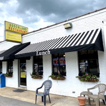 Goochland Restaurant - Cute country diner - New American Near Me - Goochland, Virginia Goochland Restaurant - Cute country diner - New American Near Me - Goochland, Virginia