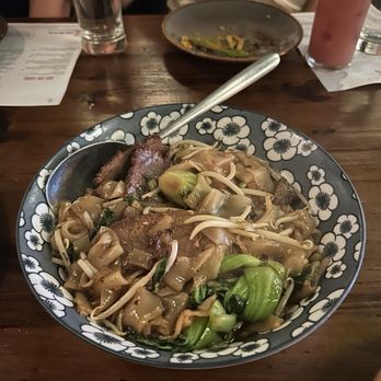 Tiger Fork - Beef Chow Fun - Chinese Near Me - Washington, DC, District of Columbia