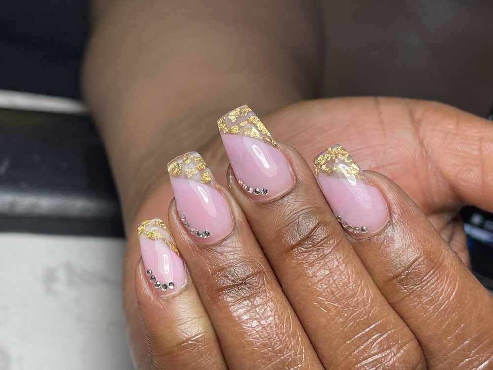 NAILS & SPA Updated September 2024 24 Photos & 27 Reviews