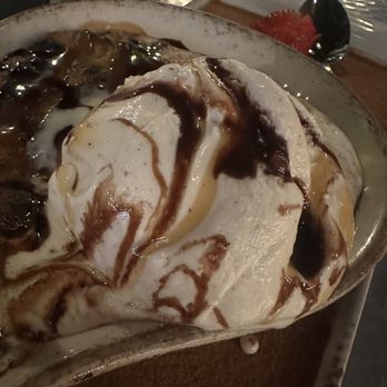 Isabella's Kitchen - Cookie & ice cream drizzled in chocolate. Yum! - Italian Near Me - Scottsdale, Arizona