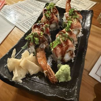Waikiki Shokudo - Mermaid Roll - Izakaya Near Me - Honolulu, Hawaii