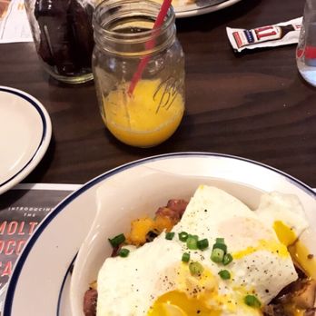 Bob Evans - Pot roast hash - Breakfast & Brunch Near Me - Willoughby, Ohio Bob Evans - Pot roast hash - Breakfast & Brunch Near Me - Willoughby, Ohio