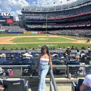 Yankee Stadium - Stadiums & Arenas Near Me - Bronx, New York Yankee Stadium - Stadiums & Arenas Near Me - Bronx, New York