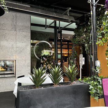 Glowbal - Entrance - Canadian (New) Near Me - Vancouver, British Columbia