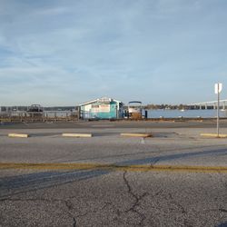 Solomons Boat Rental & Sales