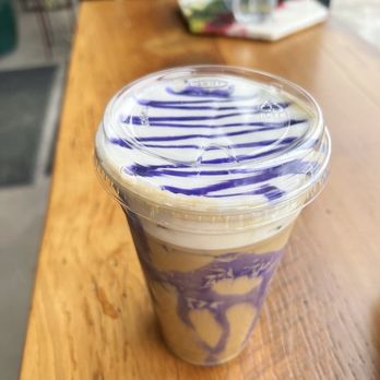 Green Joe Coffee - Signature lavender latte - Coffee & Tea Near Me - Schaumburg, Illinois