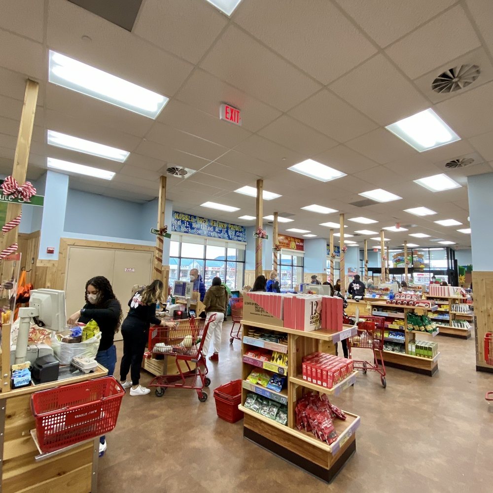 Trader Joe's - Check out - Grocery Near Me - Edgewater, New Jersey