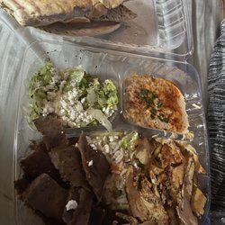 Zeus Mediterranean Kitchen - Gyro plate.