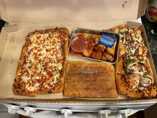 Pizza Hut by null