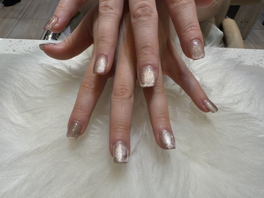 Nails on 1st by null