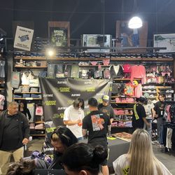 Zumiez