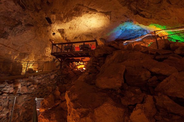 Grand Canyon Caverns & Inn by null