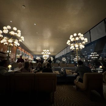 Bar Sprezzatura - Decor - Bars Near Me - San Francisco, California