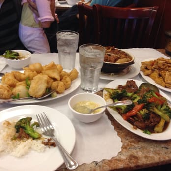 Peking Delight - Salt and pepper squid, beef stew cay pot, broccoli beef, tofu chicken, corn w/ chicken soup. - Chinese Near Me - San Ramon, California Peking Delight - Salt and pepper squid, beef stew cay pot, broccoli beef, tofu chicken, corn w/ chicken soup. - Chinese Near Me - San Ramon, California