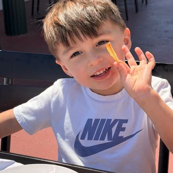 302 Social - Yummy fries! - Bars Near Me - Rehoboth Beach, Delaware 302 Social - Yummy fries! - Bars Near Me - Rehoboth Beach, Delaware