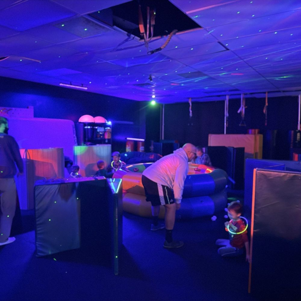Higher Vision Studios - Black light snowball fight - Summer Camps Near Me - Virginia Beach, Virginia Higher Vision Studios - Black light snowball fight - Summer Camps Near Me - Virginia Beach, Virginia