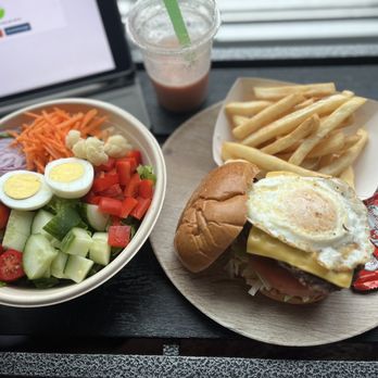 Cozy District Cafe - Garden salad, butger and fries - New American Near Me - Fairfax, Virginia Cozy District Cafe - Garden salad, butger and fries - New American Near Me - Fairfax, Virginia