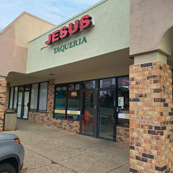 Jesus Mexican Taqueria - Front of store connected to a Plaza - Mexican Near Me - Aurora, Colorado