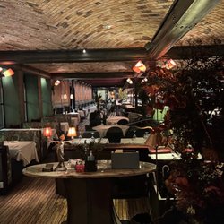 General restaurant vibe